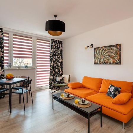 Staymoovers - Ladne Mieszkanie W Poblizu Energylandii - Parking Затор Экстерьер фото