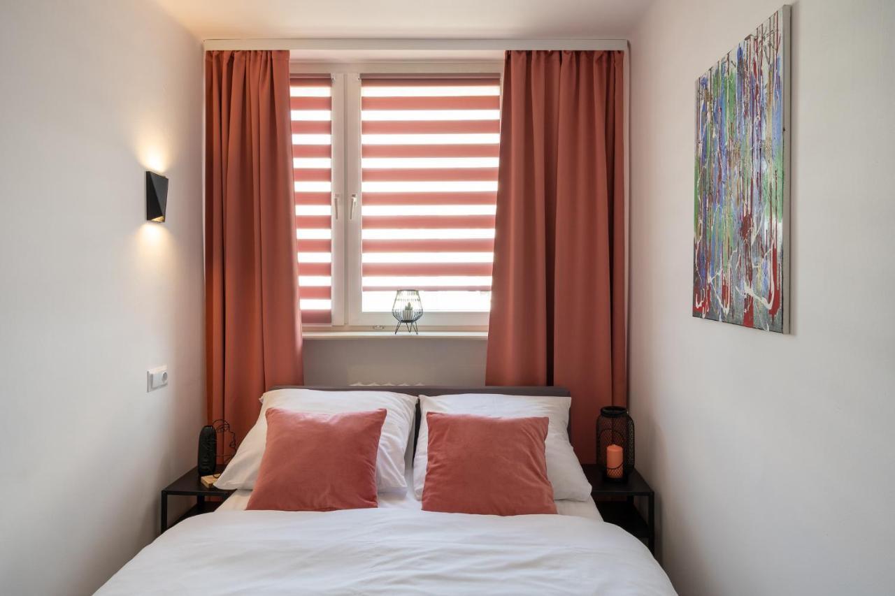 Staymoovers - Ladne Mieszkanie W Poblizu Energylandii - Parking Затор Экстерьер фото