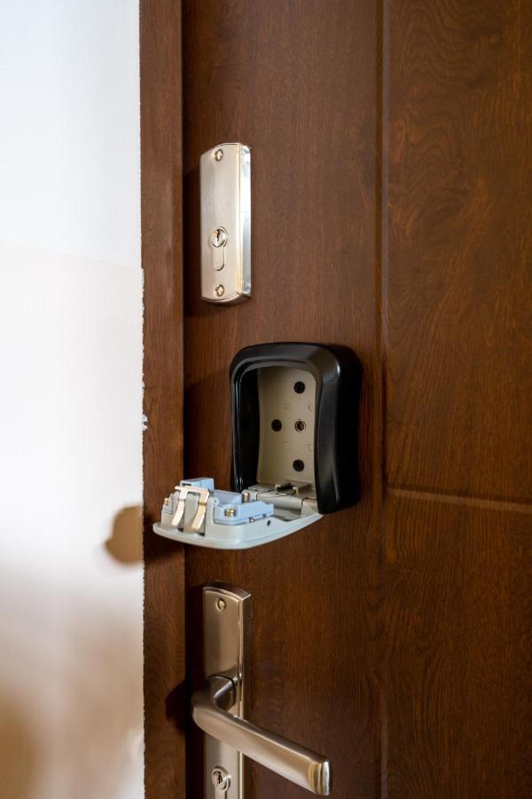 Staymoovers - Ladne Mieszkanie W Poblizu Energylandii - Parking Затор Экстерьер фото